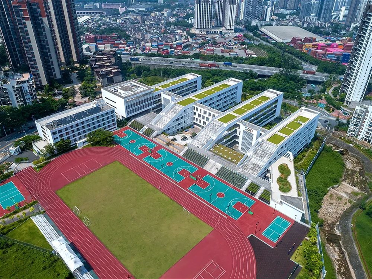 湖南平江楚才复读学校培训费资费标准(图1) 湖南平江楚才复读学校培训费资费标准(图1)