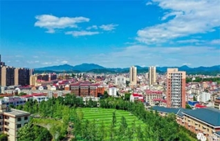 娄底曾国藩学校复读部