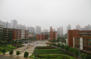 长沙弘益高级中学复读部